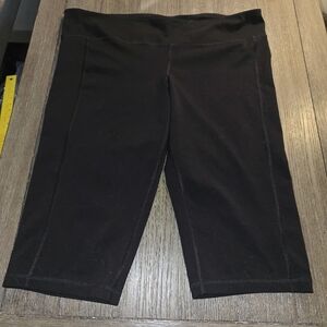 Old Navy Sz. 2xl Black Athletic Capris